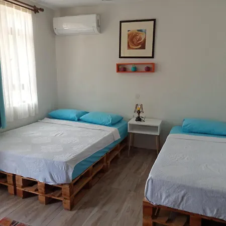 Homestay Tuthaliya Gelemis
