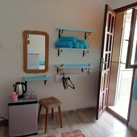 Tuthaliya Homestay Gelemis