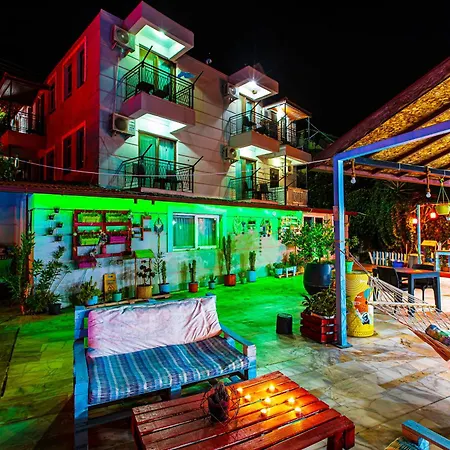 Tuthaliya Homestay